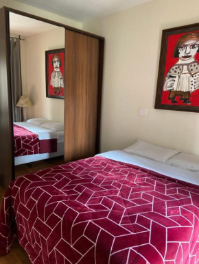 Flat em Indianópolis/SP (Moema)- acomoda 2 pessoas